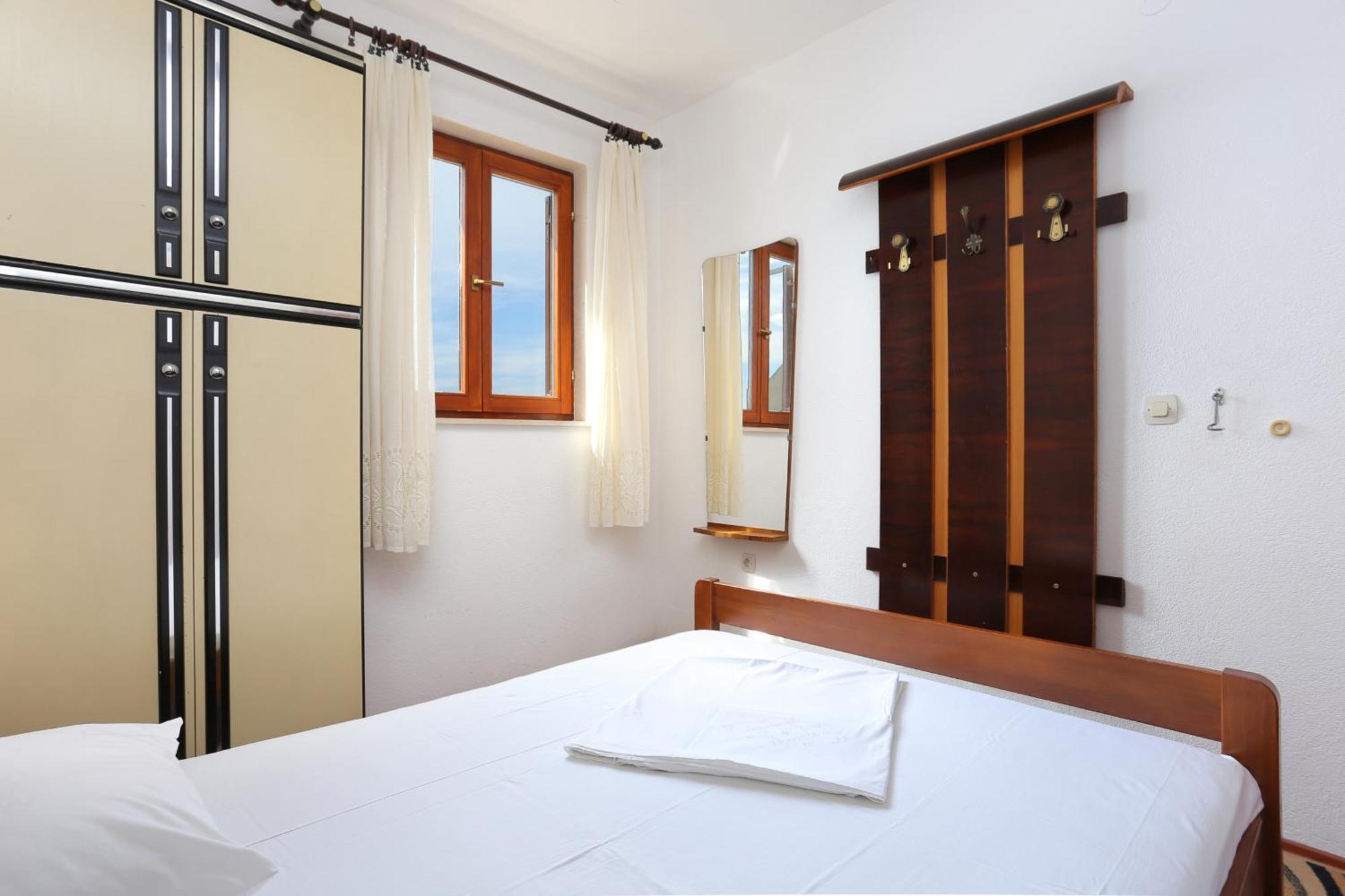 Apartments By The Sea Stanici, Omis - 1028 Tice Pokoj fotografie